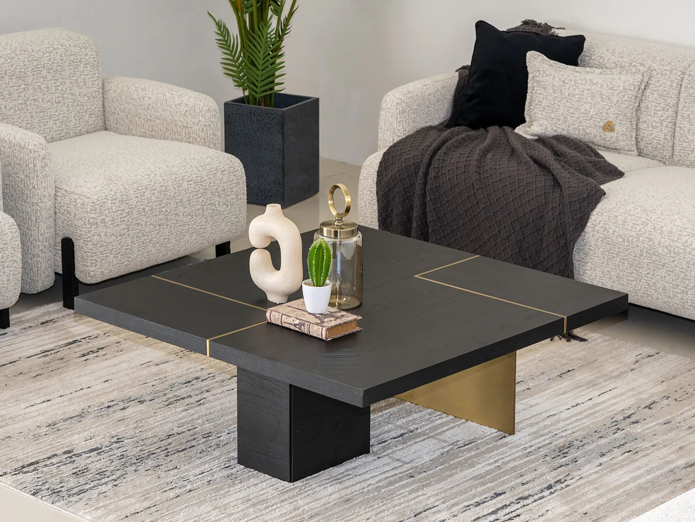 طاولة قهوة اترو أنيقة