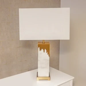 اباجورة وودي