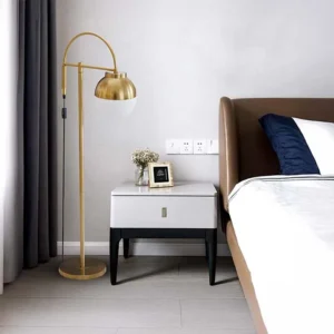 جولد لامب اباجورة طويلة ذهبي وودي